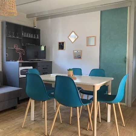 Chalet, 6 Pers. - Terrasse Au Plan D'eau - Api-1-52-2128 مكان تخييم Verruyes